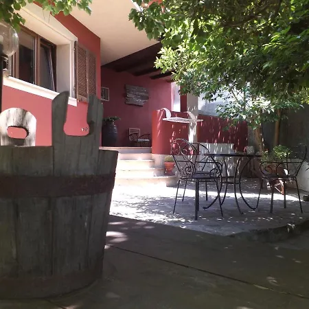 B&B Antica Botte Sassari Bed & Breakfast 3*