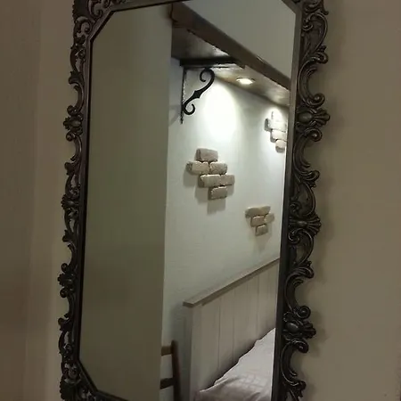 Antica Botte Bed & Breakfast 4*