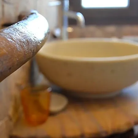 Antica Botte Bed and Breakfast Σάσαρι